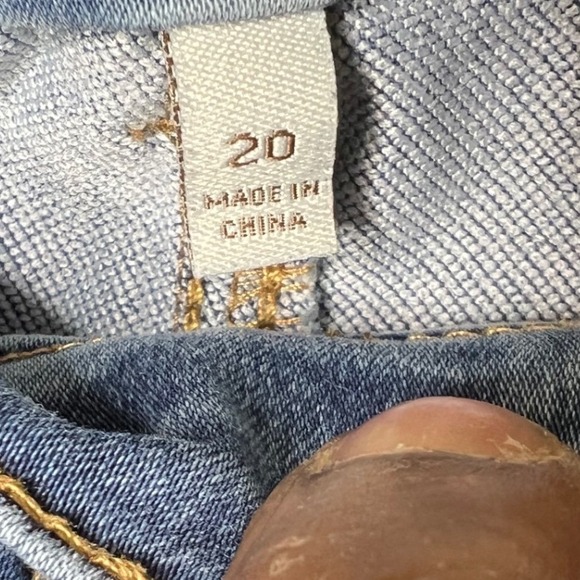 True Craft Kids Straight Leg Jeans, Med Wash Blue Denim, Sz 20, Adjustable Waist - Picture 7 of 7